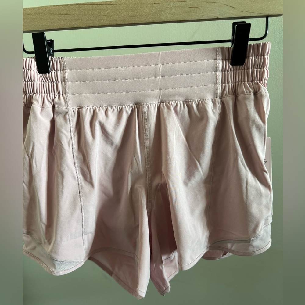 NWT LULULEMON - Pink Haze Hotty Hot HR Lined Short 4" - $68 - Size 6